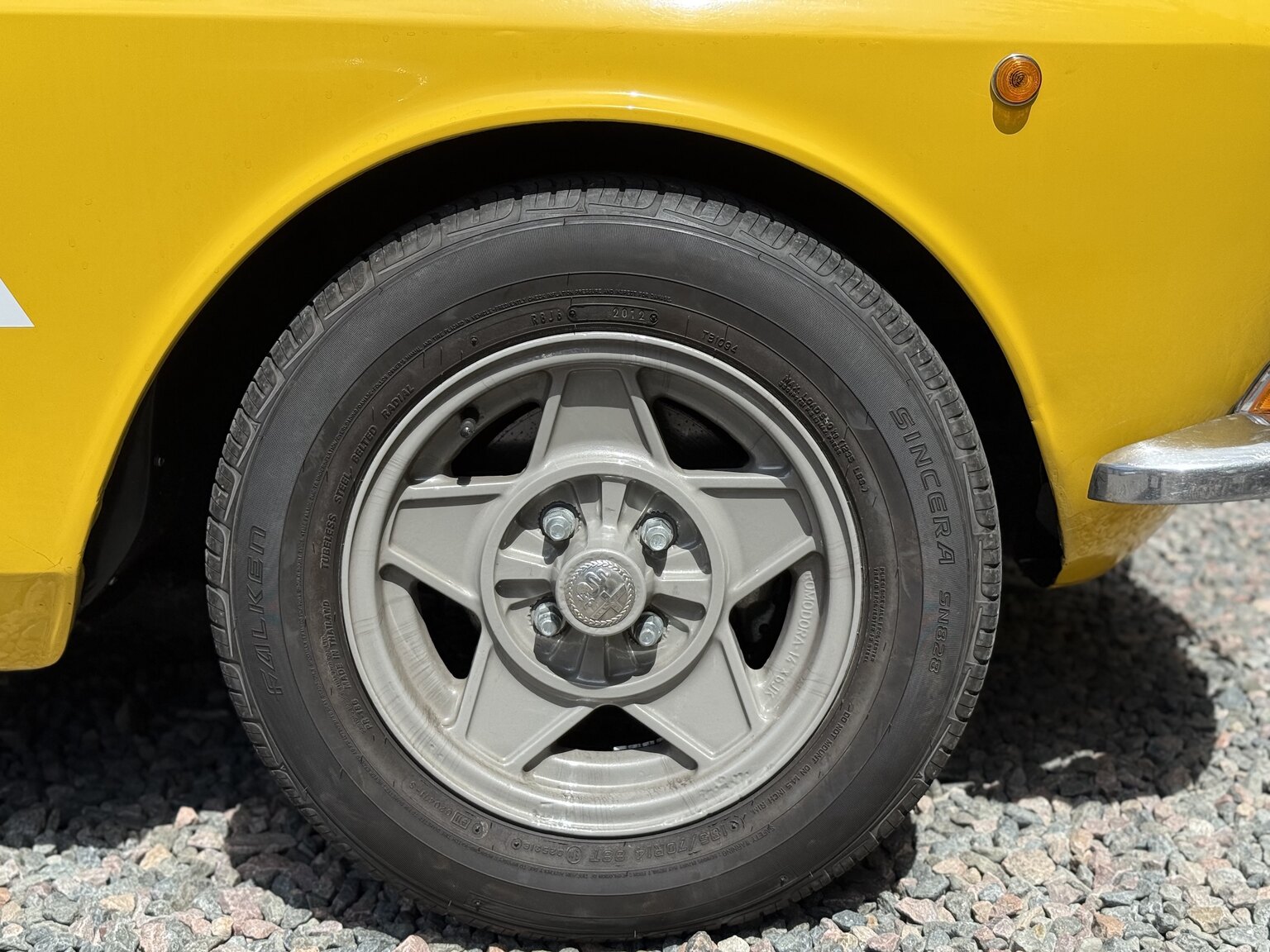 Exterior image of 1974 Alfa Romeo GT 1600 Junior