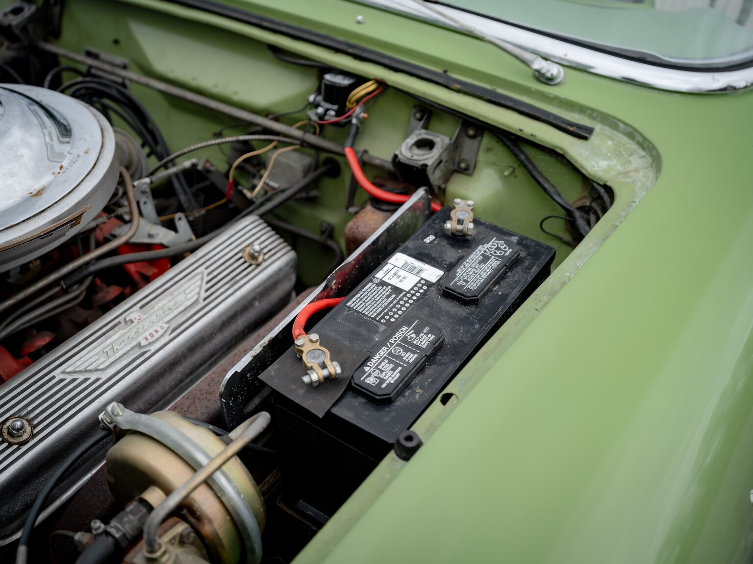 Image of 1956 Ford Thunderbird (13) mechanics