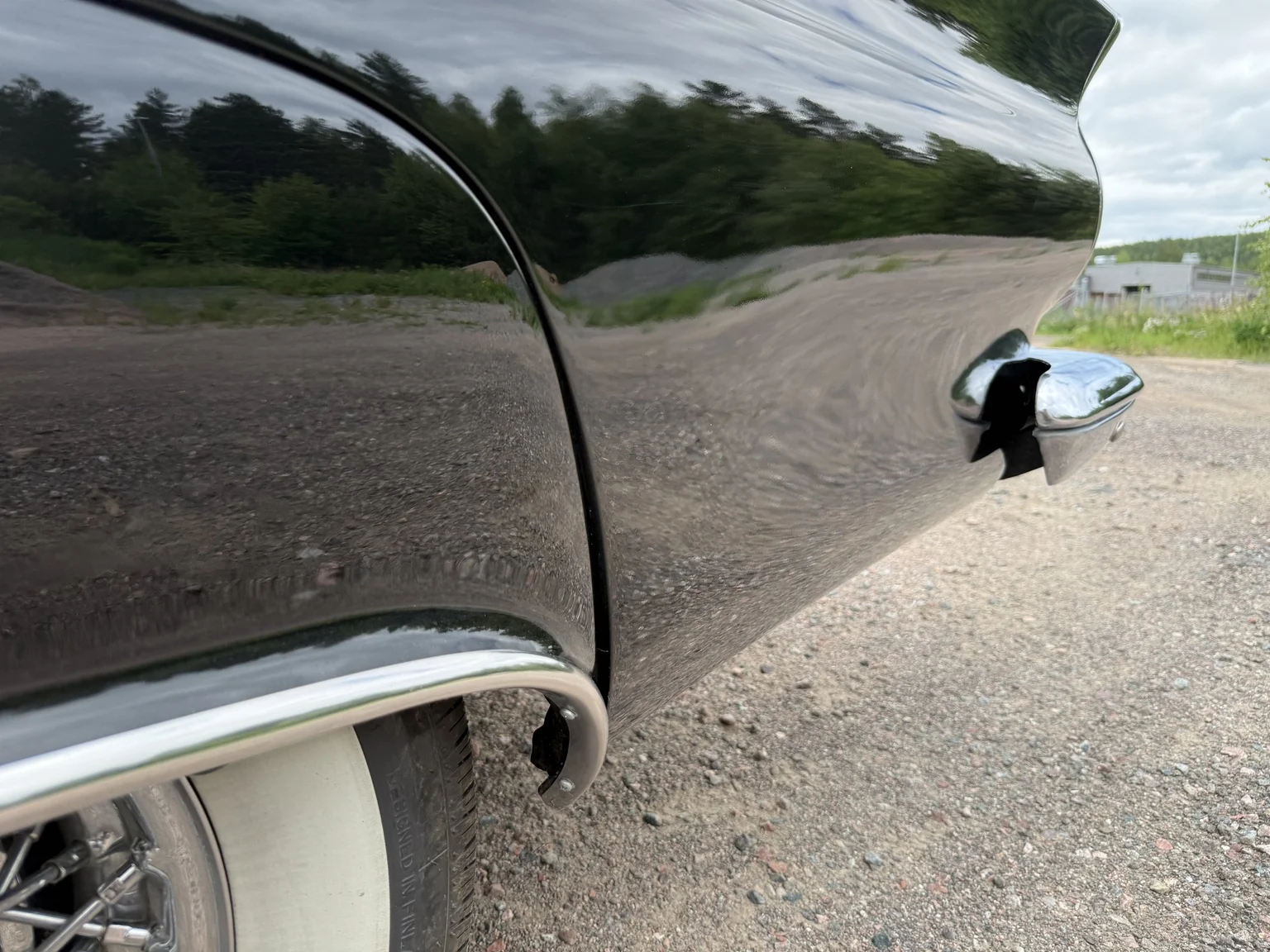 Exterior image of 1957 Ford Thunderbird (74)