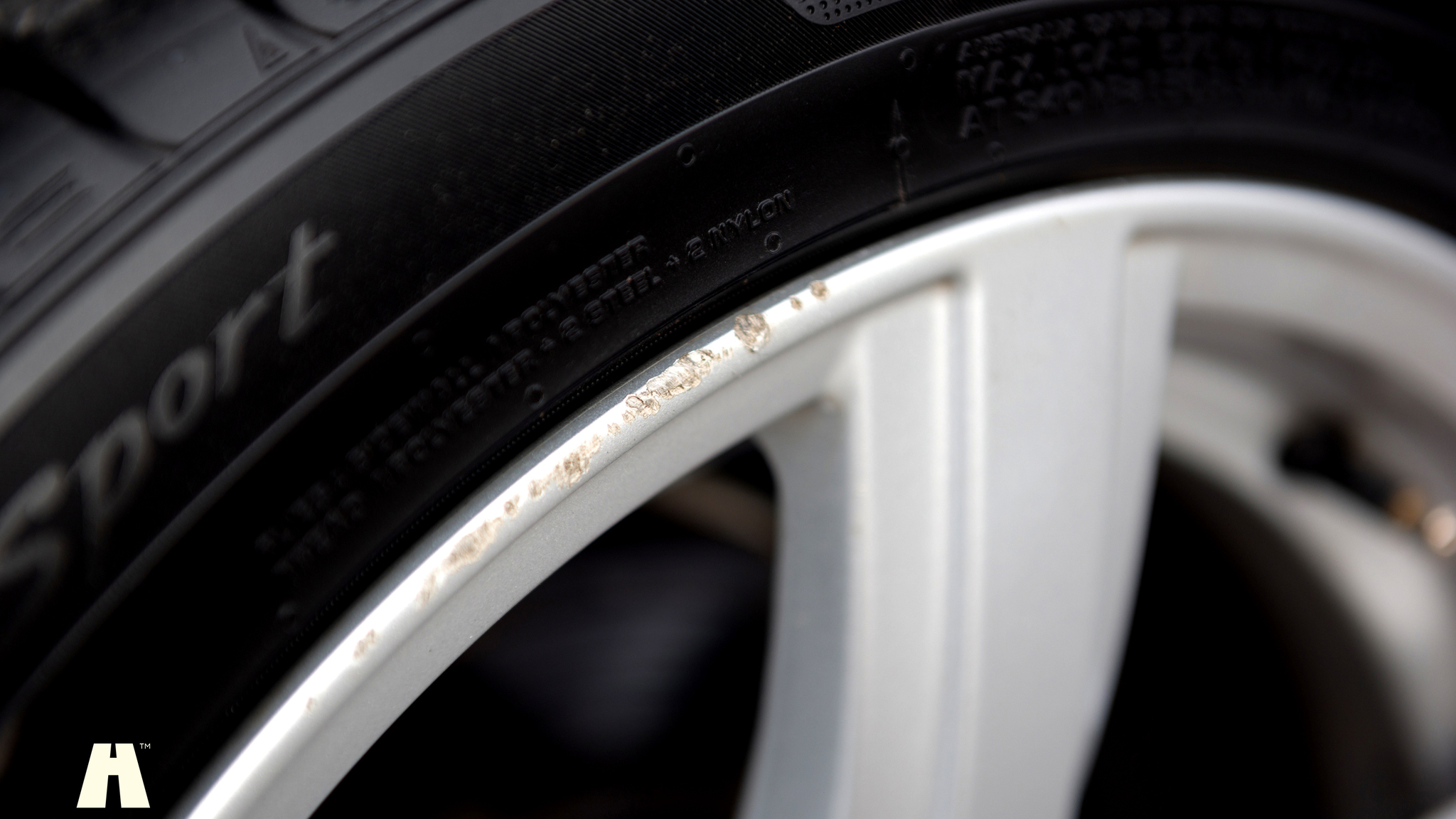 Exterior image of 2009 BMW Z4 S-Drive23i (40)