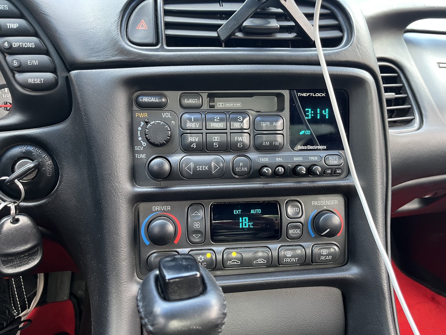 Interior image of 2000 Chevrolet Corvette Cabriolet