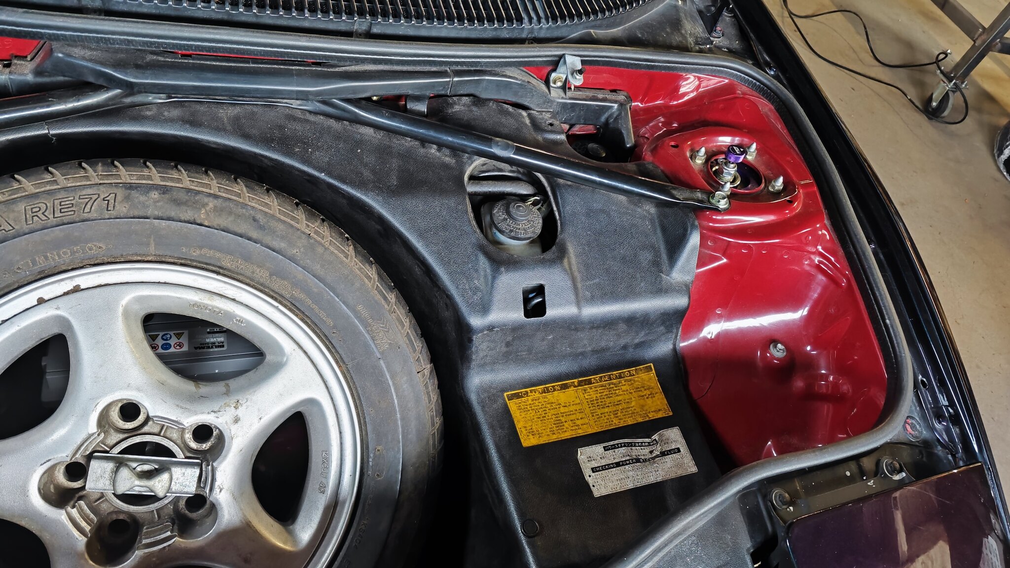 Image of 1991 Toyota MR2 Turbo GT-S mechanics