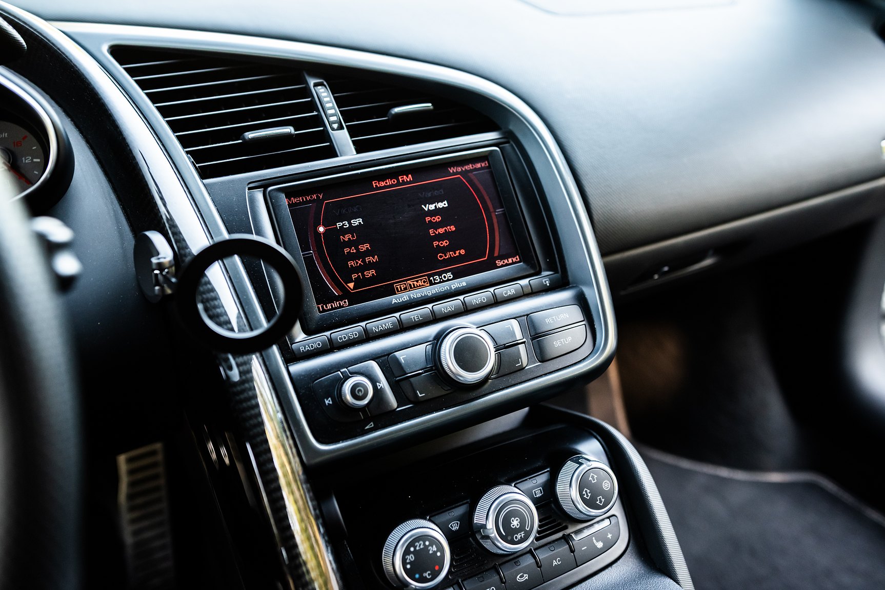 Interior image of 2008 Audi R8 4.2 V8 Turbo Manuell