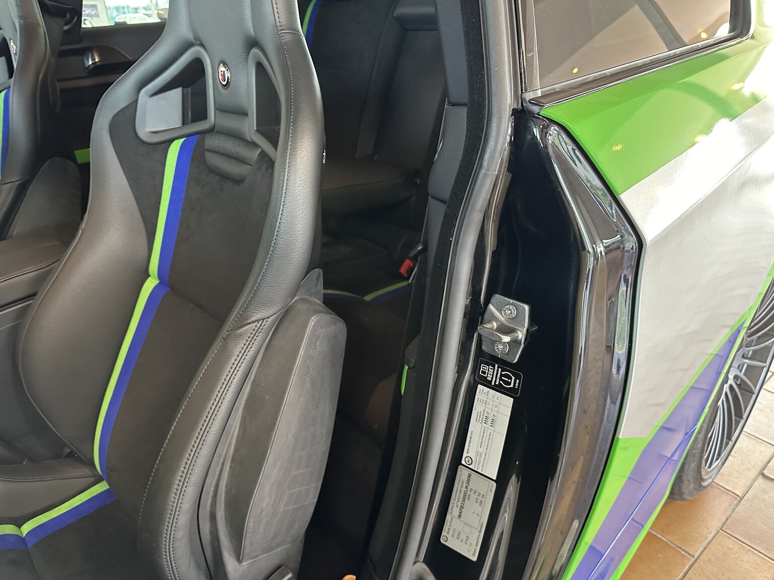 Innenraumfoto von 2013 ALPINA B3 GT3
