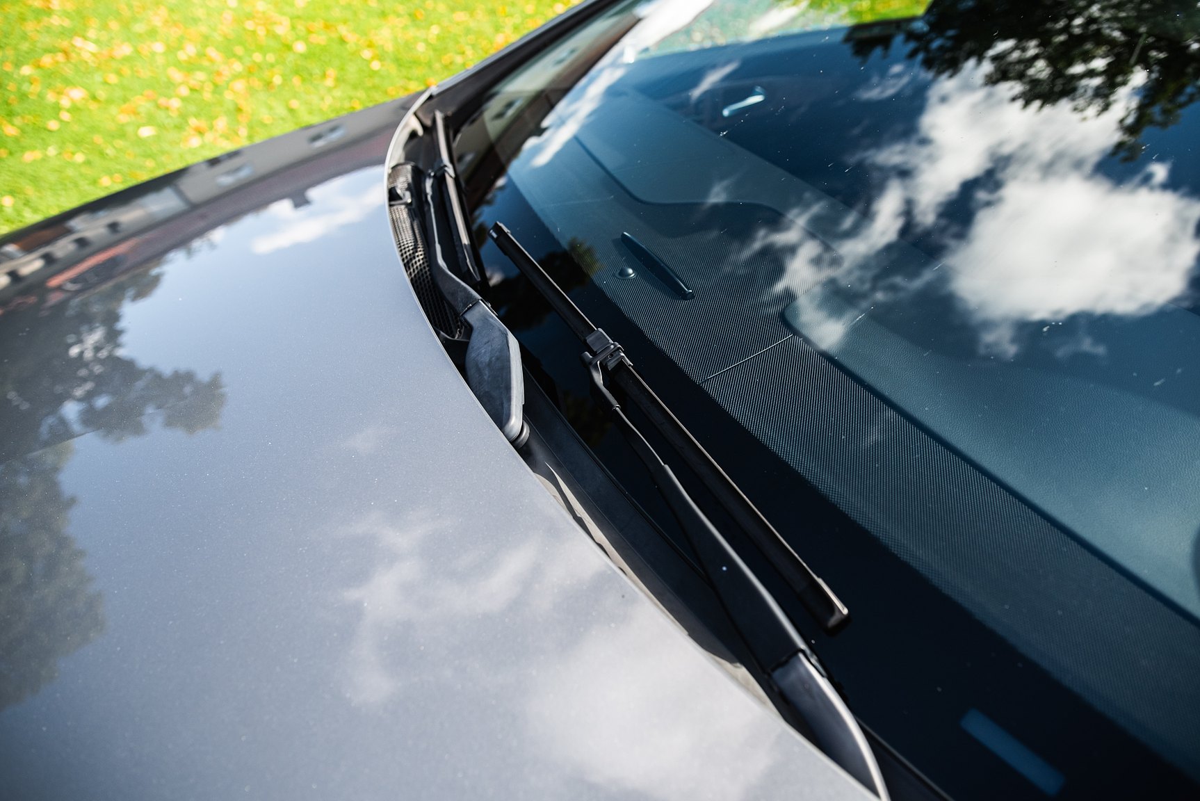 Exterior image of 2011 Mercedes-Benz CLS 500