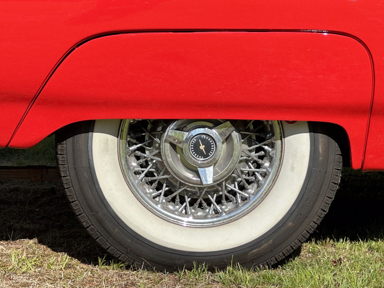 Exteriörbild på 1961 Ford Thunderbird Convertible