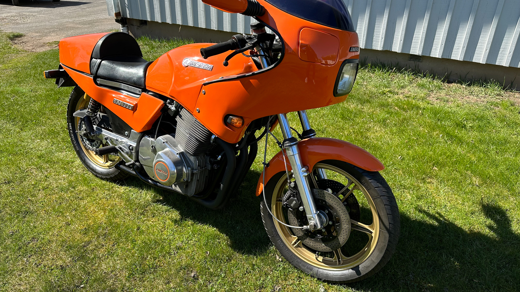 Aussenfoto 1983 Laverda 1000 RGS (6)