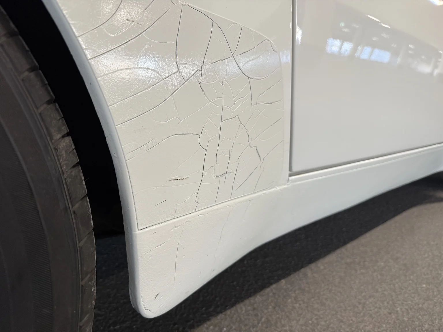 Exteriörbild på 1984 PORSCHE 944 Targa (69)