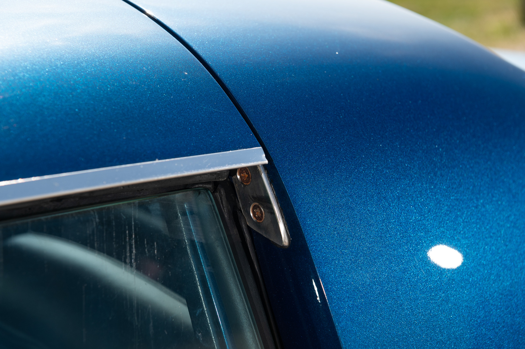 Exteriörbild på 1973 Corvette C3 Stingray (38)