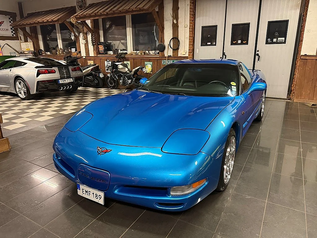 Bild von 1998 Chevrolet Corvette (4)