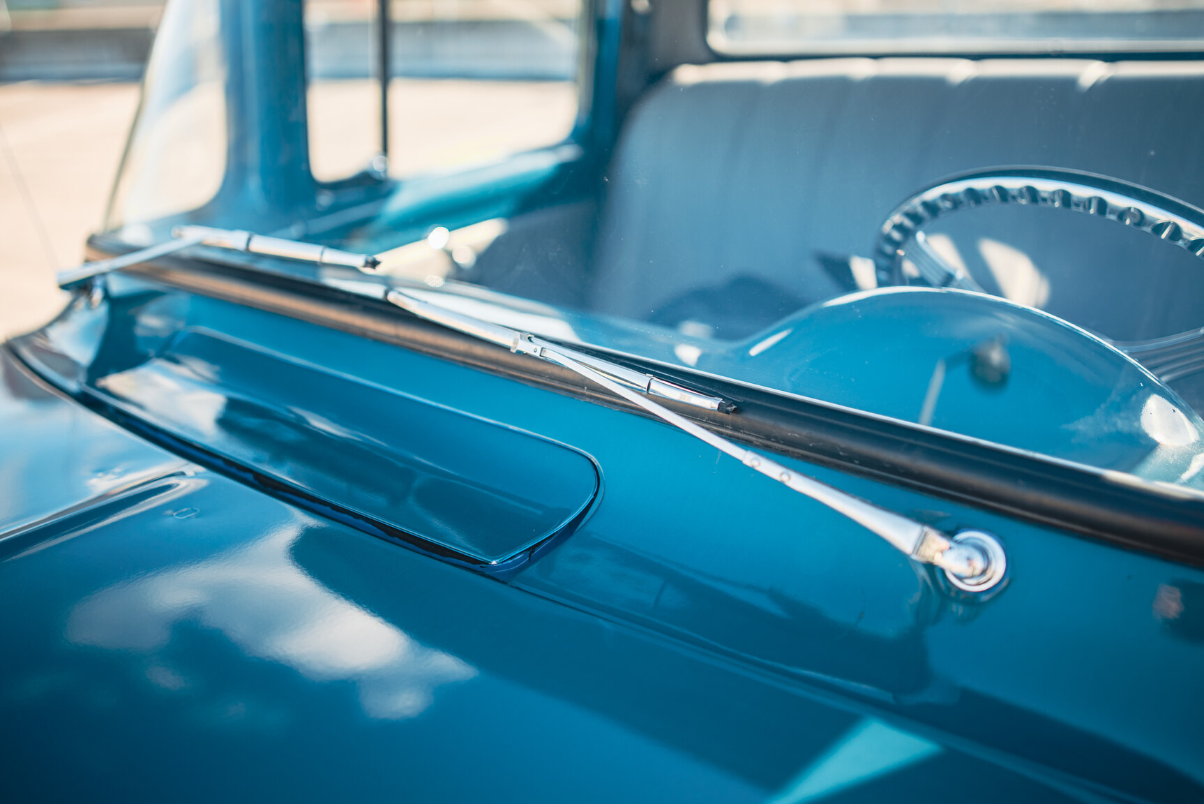 Aussenfoto 1956 FORD F100 Electric