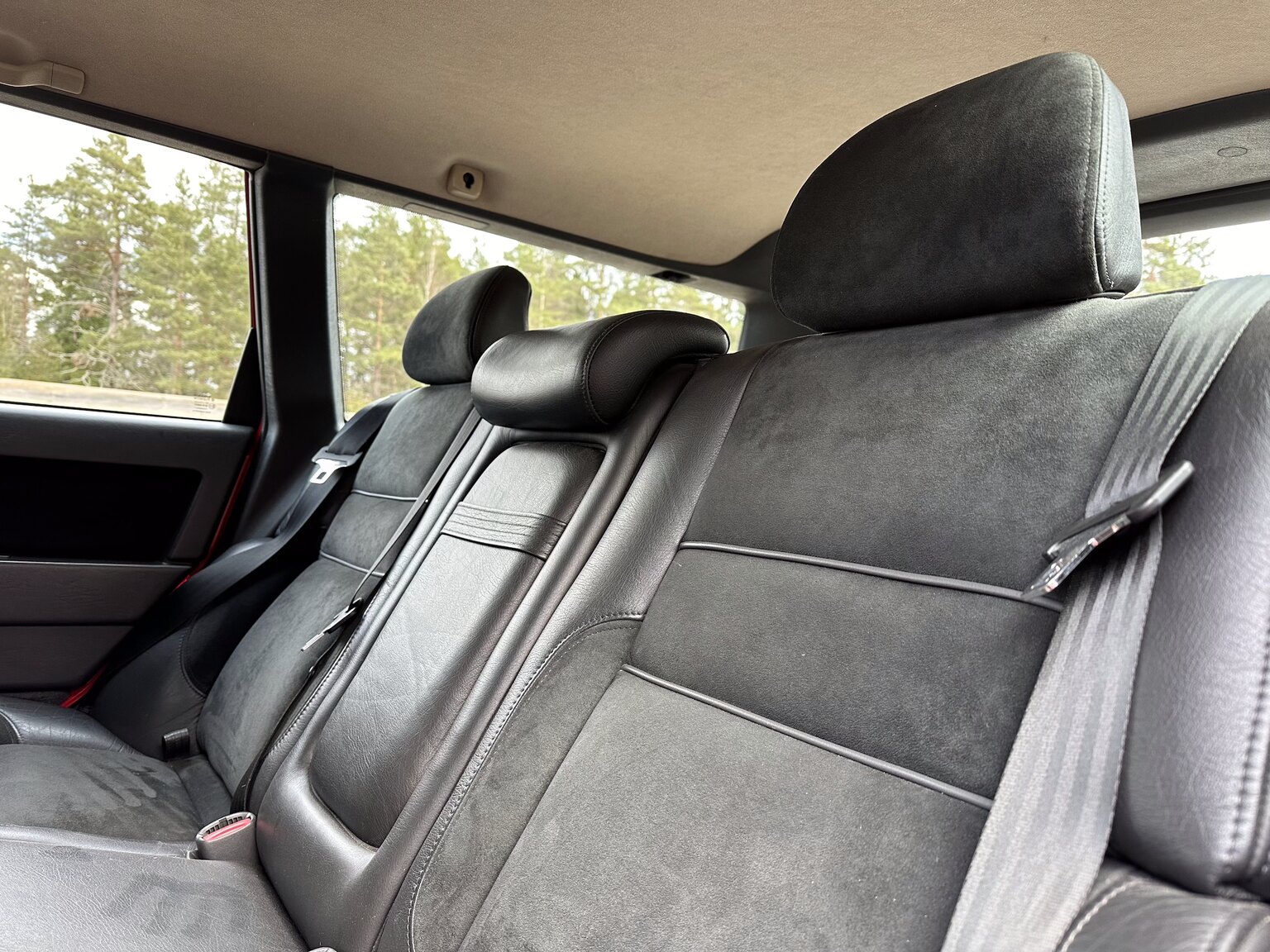 Innenraumfoto von 1997 Volvo 850 R