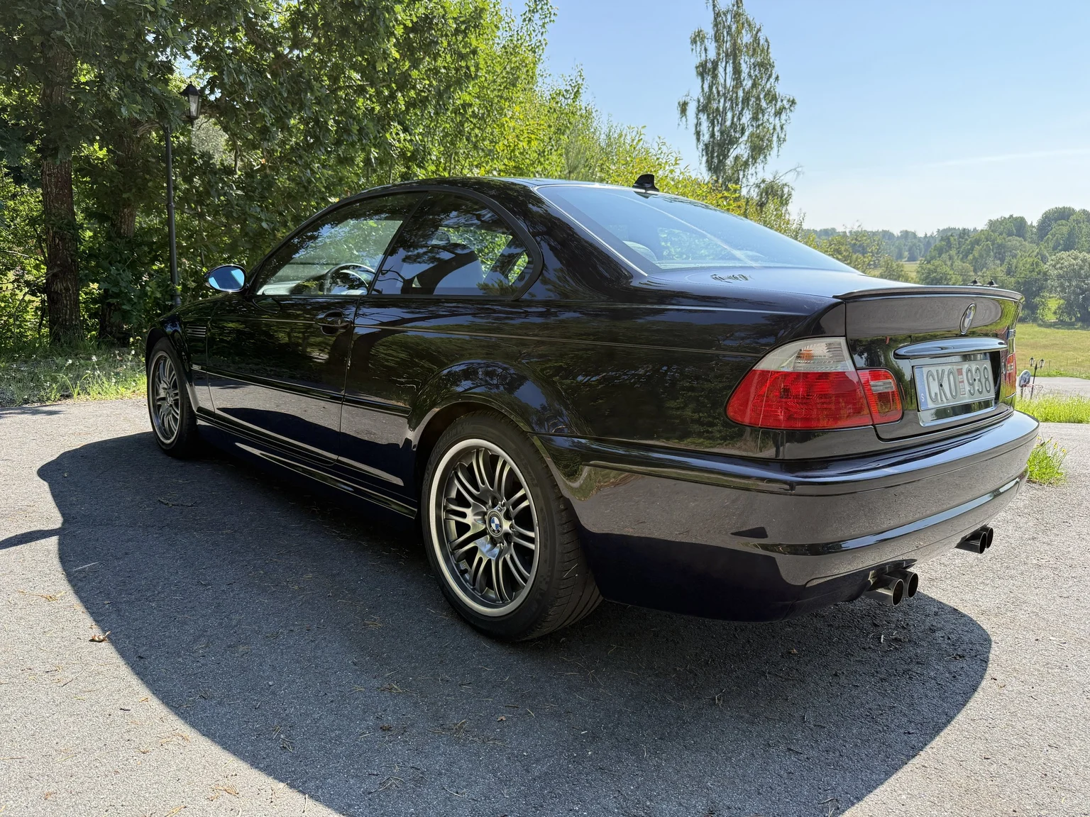 Exteriörbild på 2004 BMW M3 Coupé (4)