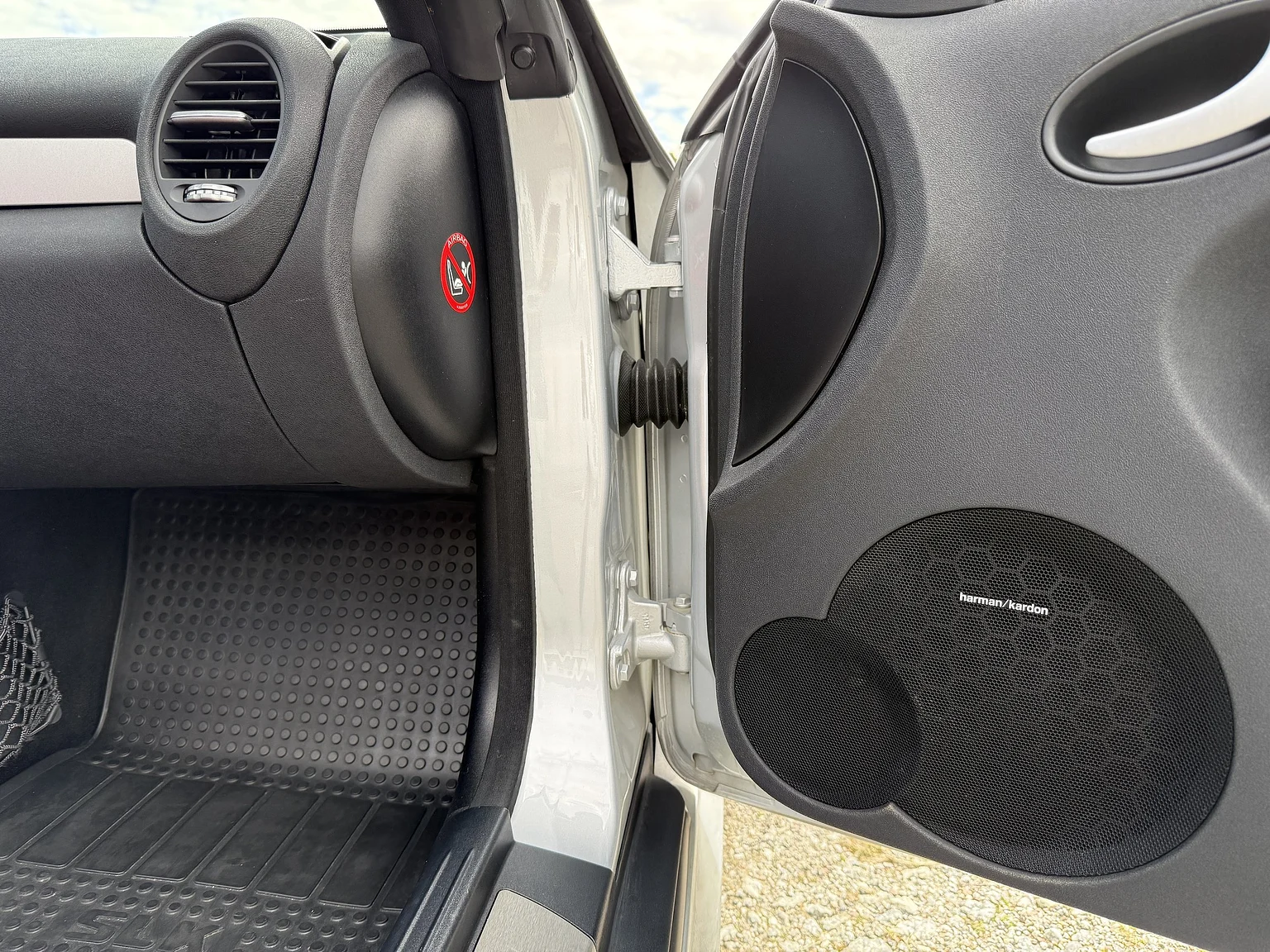 Innenraumfoto von 2005 Mercedes-Benz SLK 55 (48)