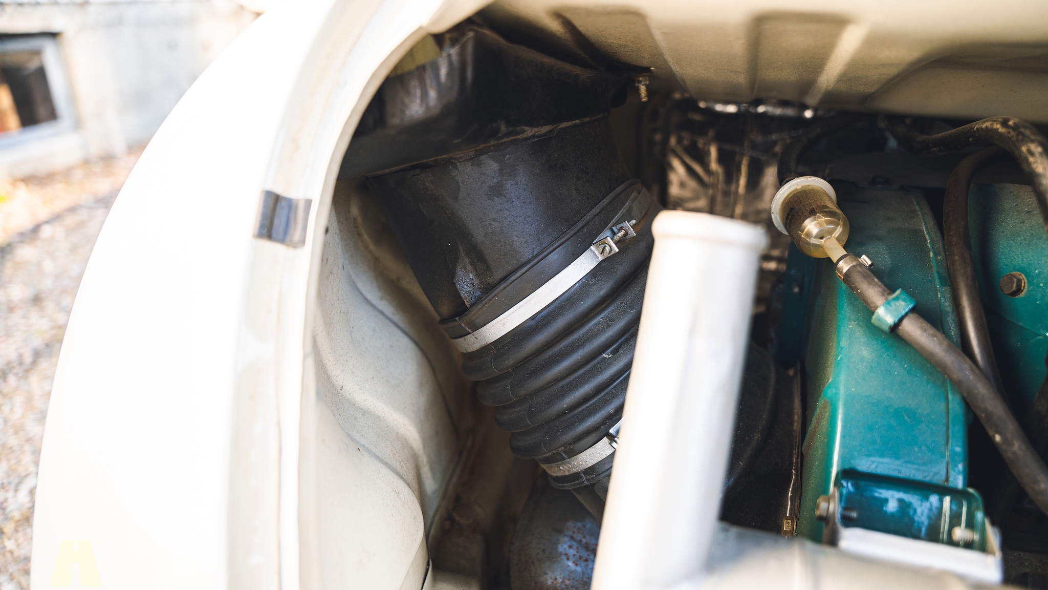 Image of 1968 Subaru 360 Deluxe mechanics (8)