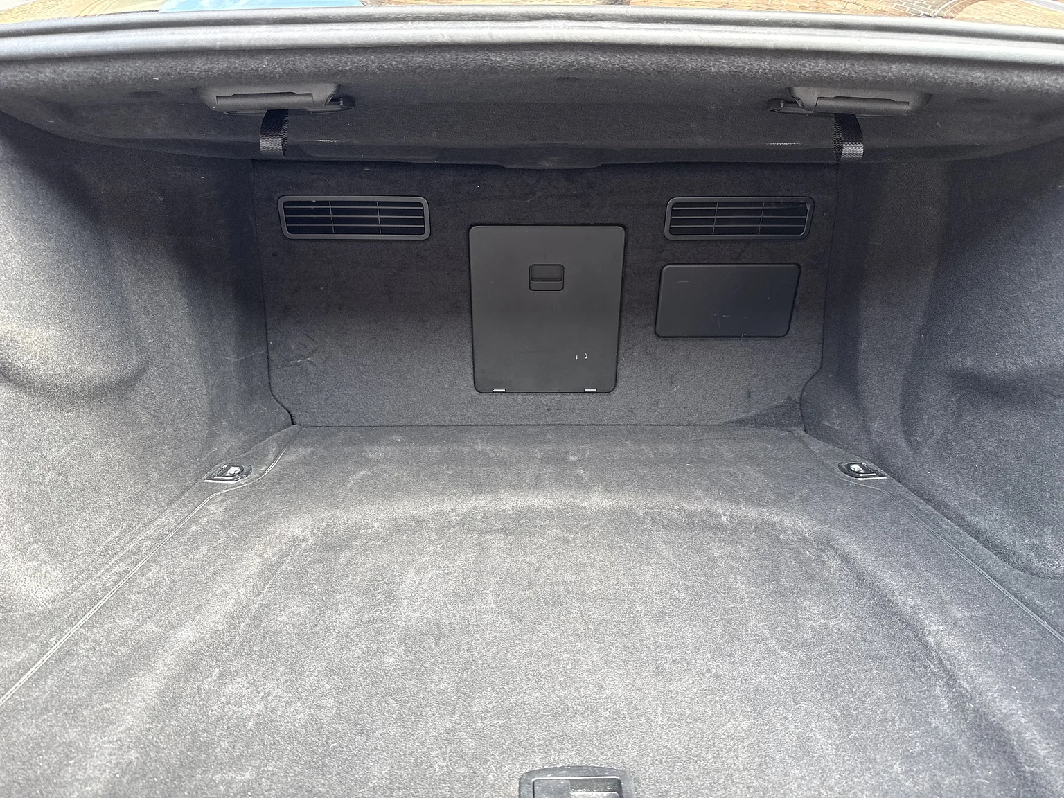 Interiörbild 2014 Audi A8 4.0 TFSI (117)