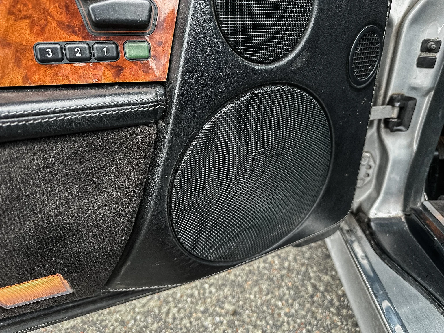 Interiörbild 1993 Mercedes-Benz 600 SL (44)