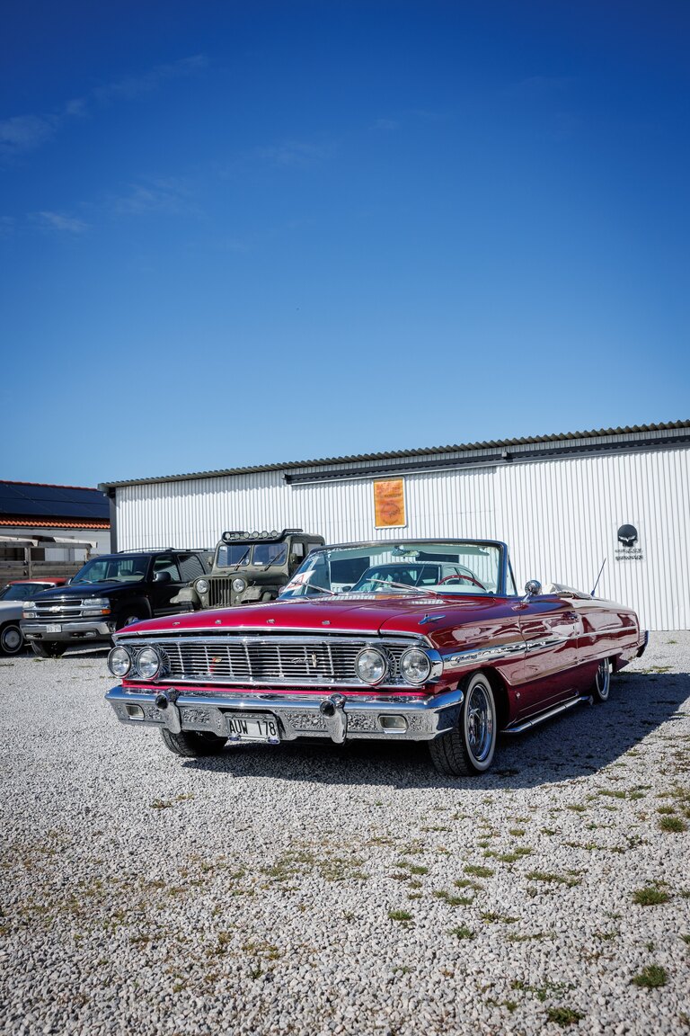 Exterior image of 1964 Ford Galaxie 500