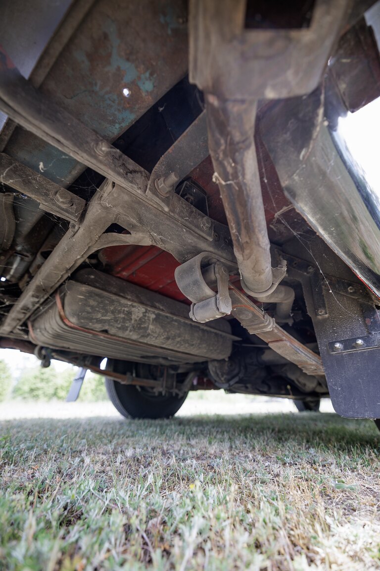 Image of 1956 Ford Thunderbird mechanics