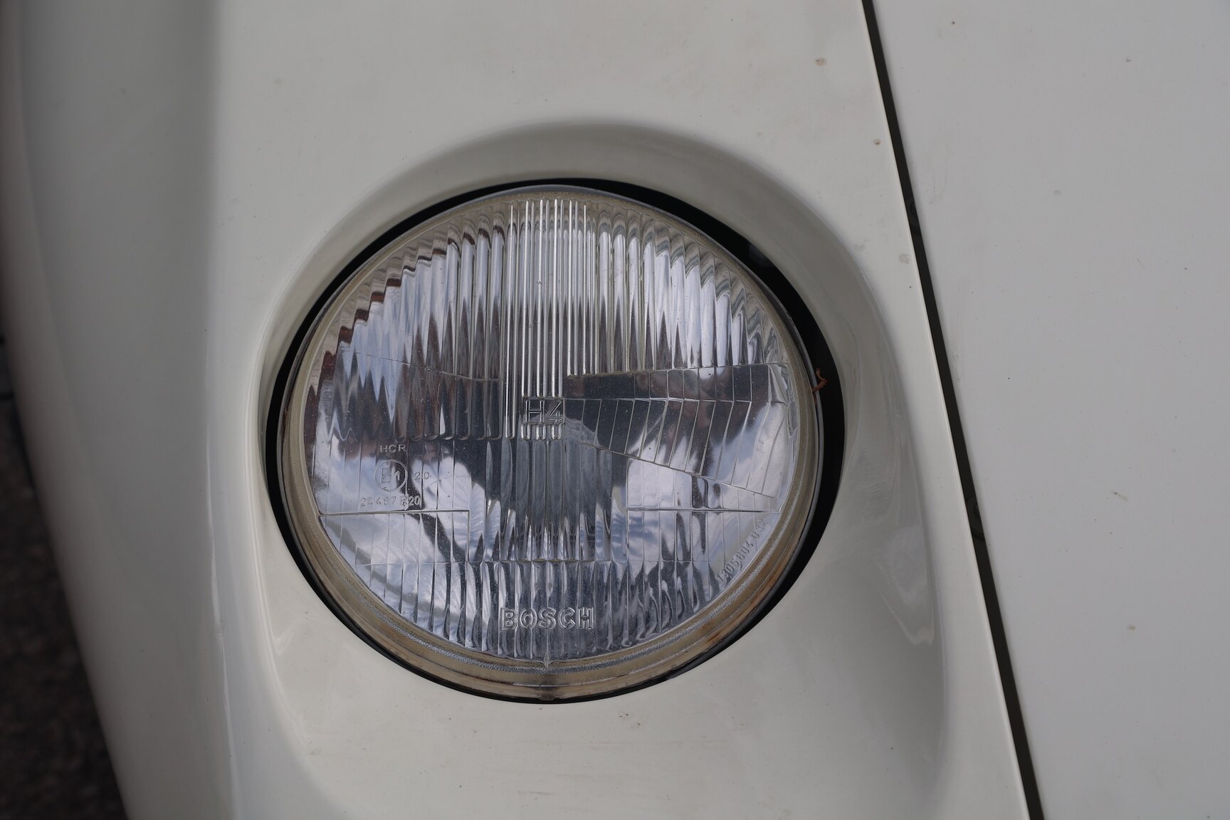 Exterior image of 1981 Porsche 928 S