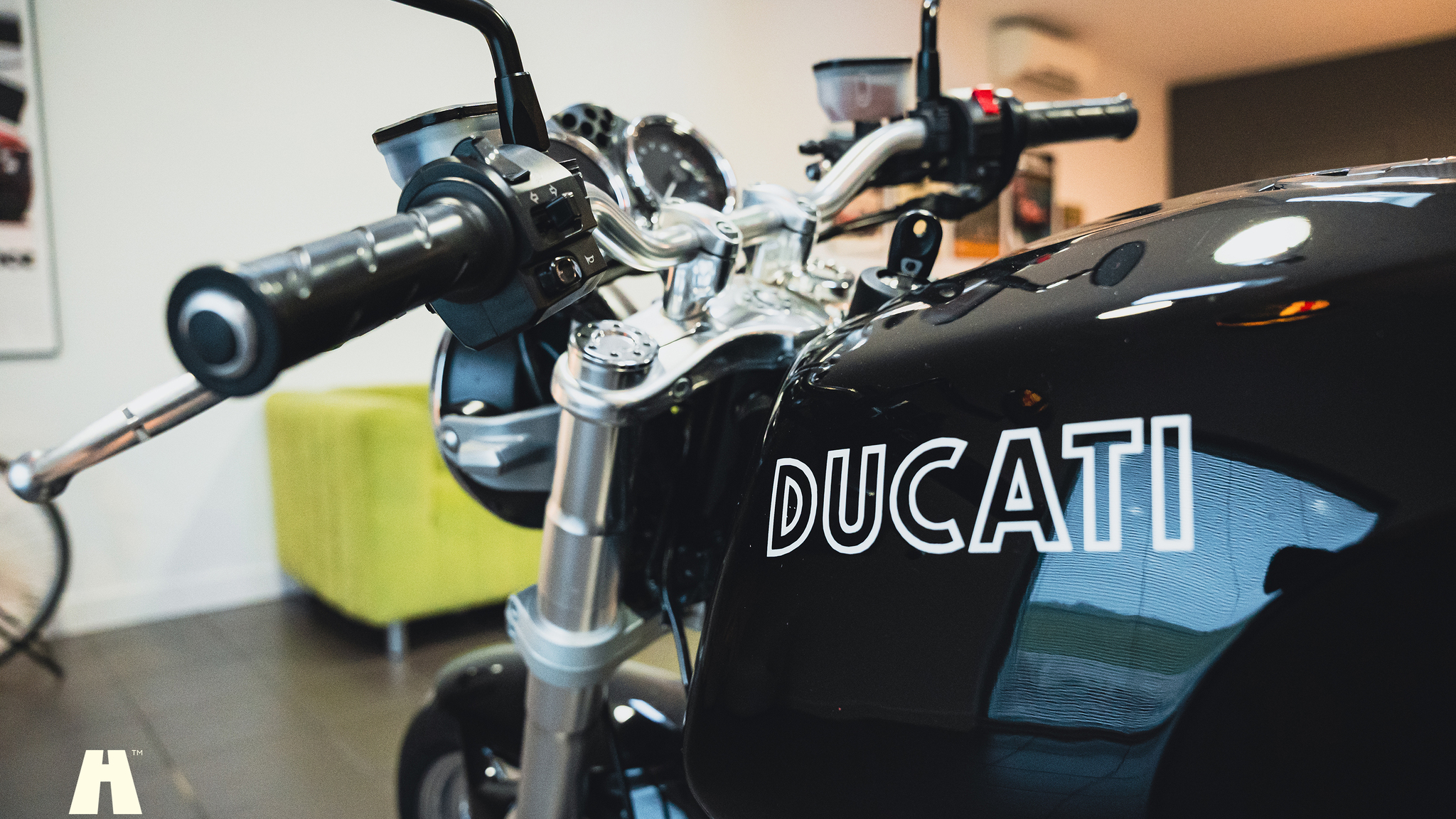 Exteriörbild på 2007 Ducati 1000 GT Sport Classic