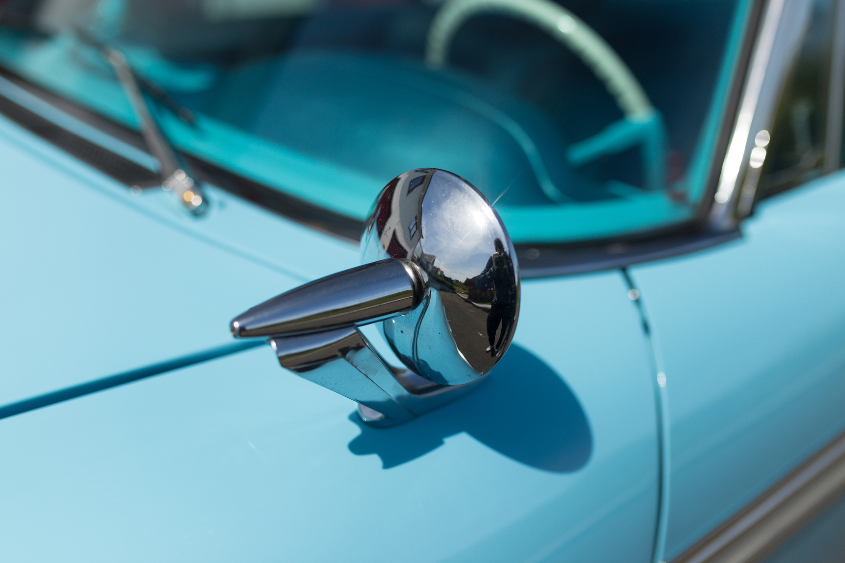 Exteriörbild på 1957 Chrysler New Yorker