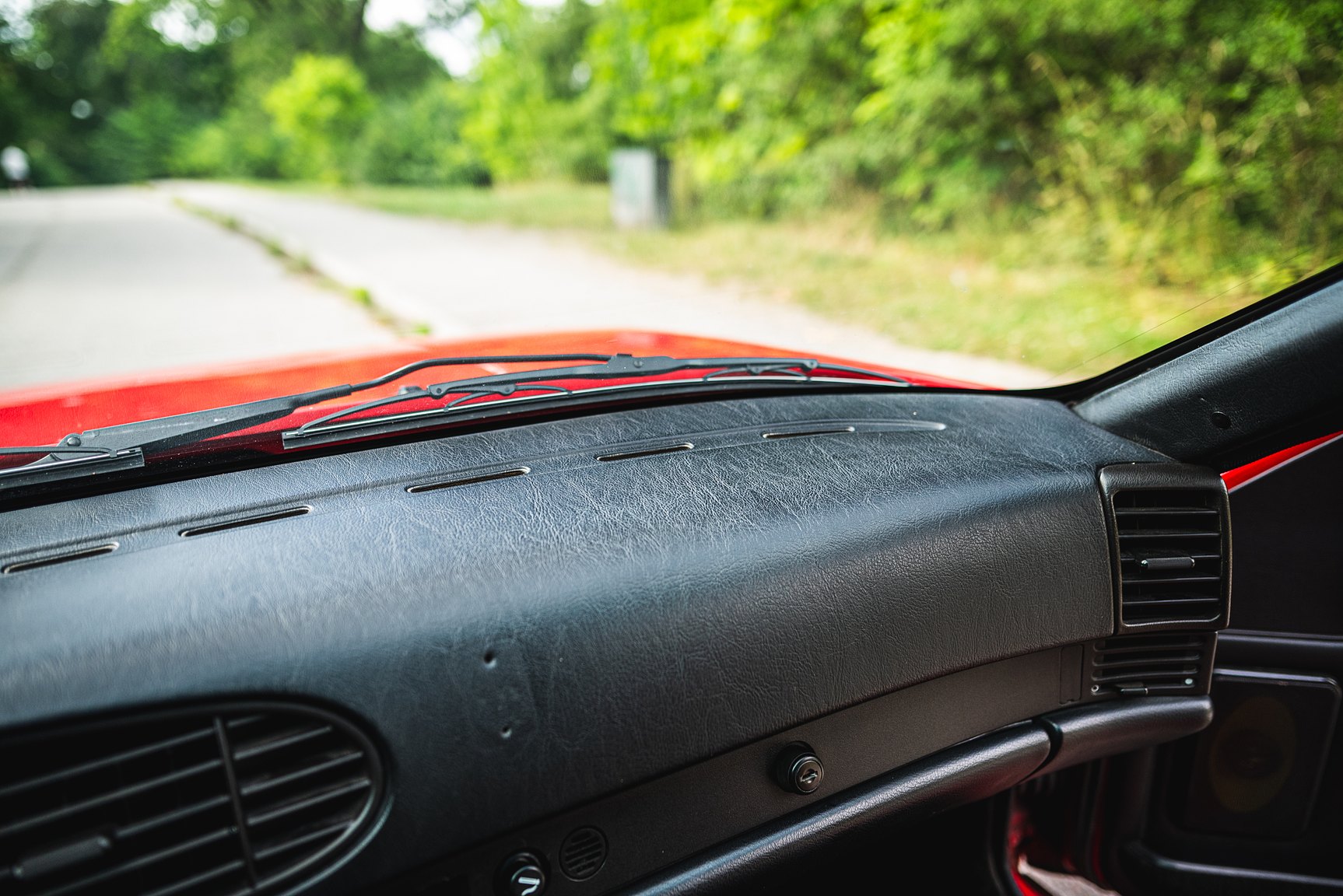 Interior image of 1988 Porsche 944