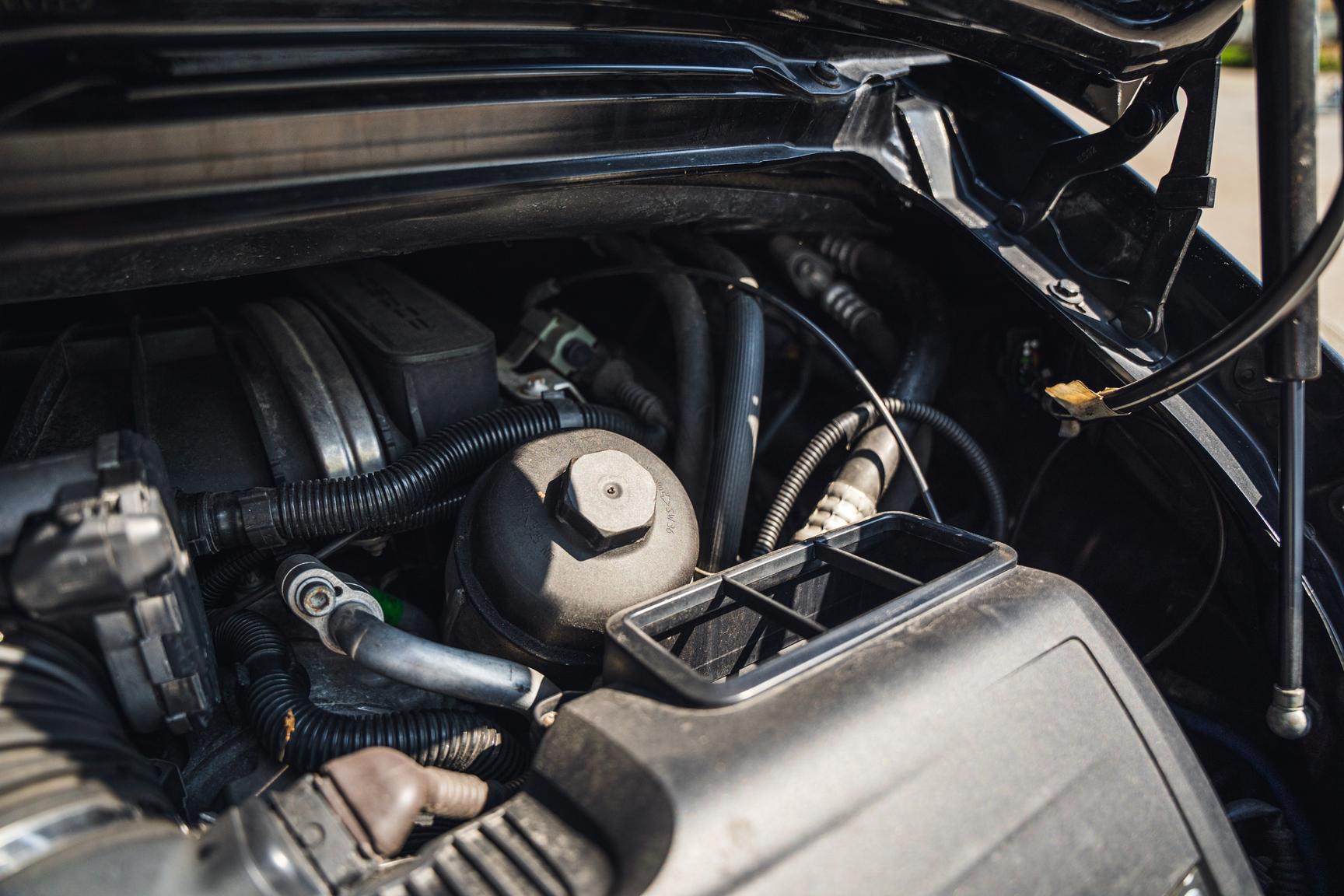 Image of 2009 Porsche 997.2 C2S Manuell (15) mechanics