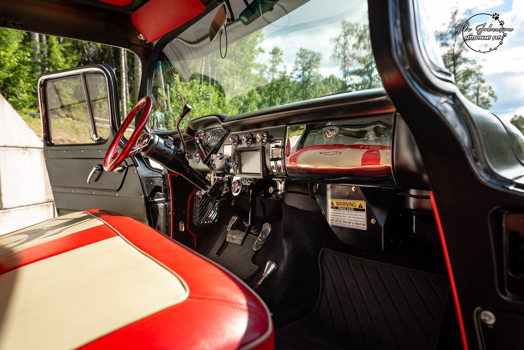 Innenraumfoto von 1956 Chevrolet 3100/3200 NAPCO Powr-Pak 4x4