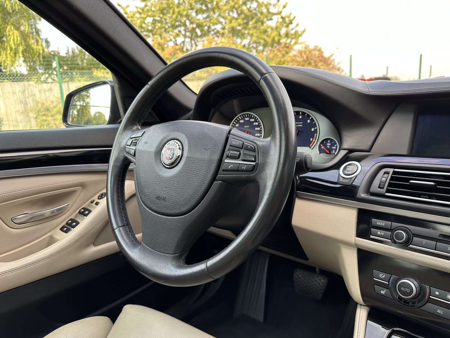 Interior image of 2011 ALPINA B5 Bi-Turbo Touring Switch-Tronic