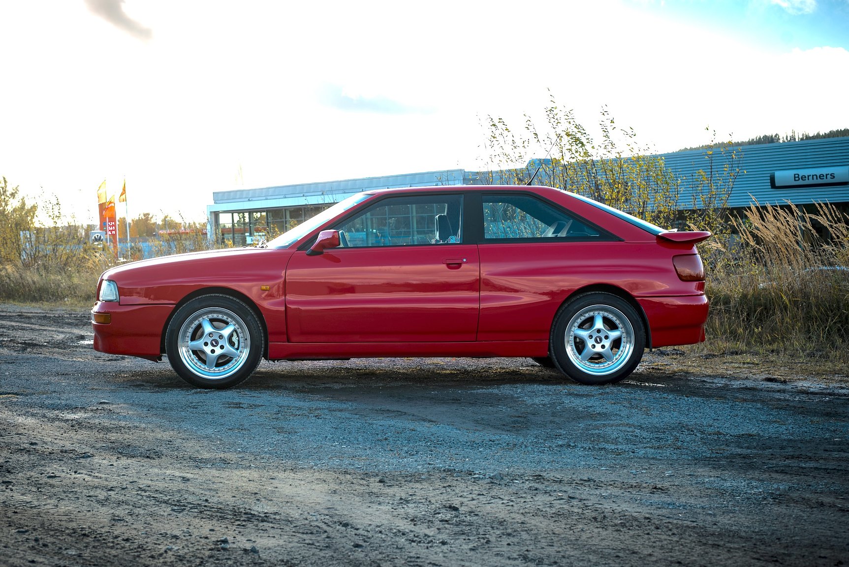 Exterior image of 1992 Audi quattro S2 Abt C5
