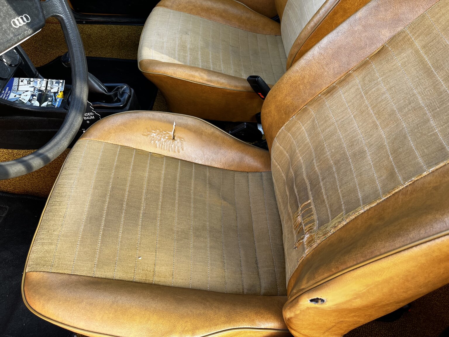 Interiörbild 1976 Audi 80 GL B1 