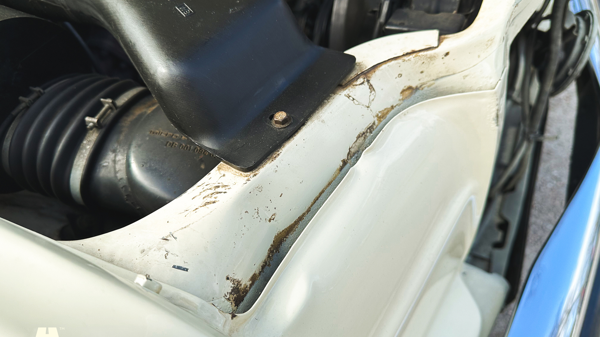 Image of 1972 Mercedes-Benz 200 mechanics