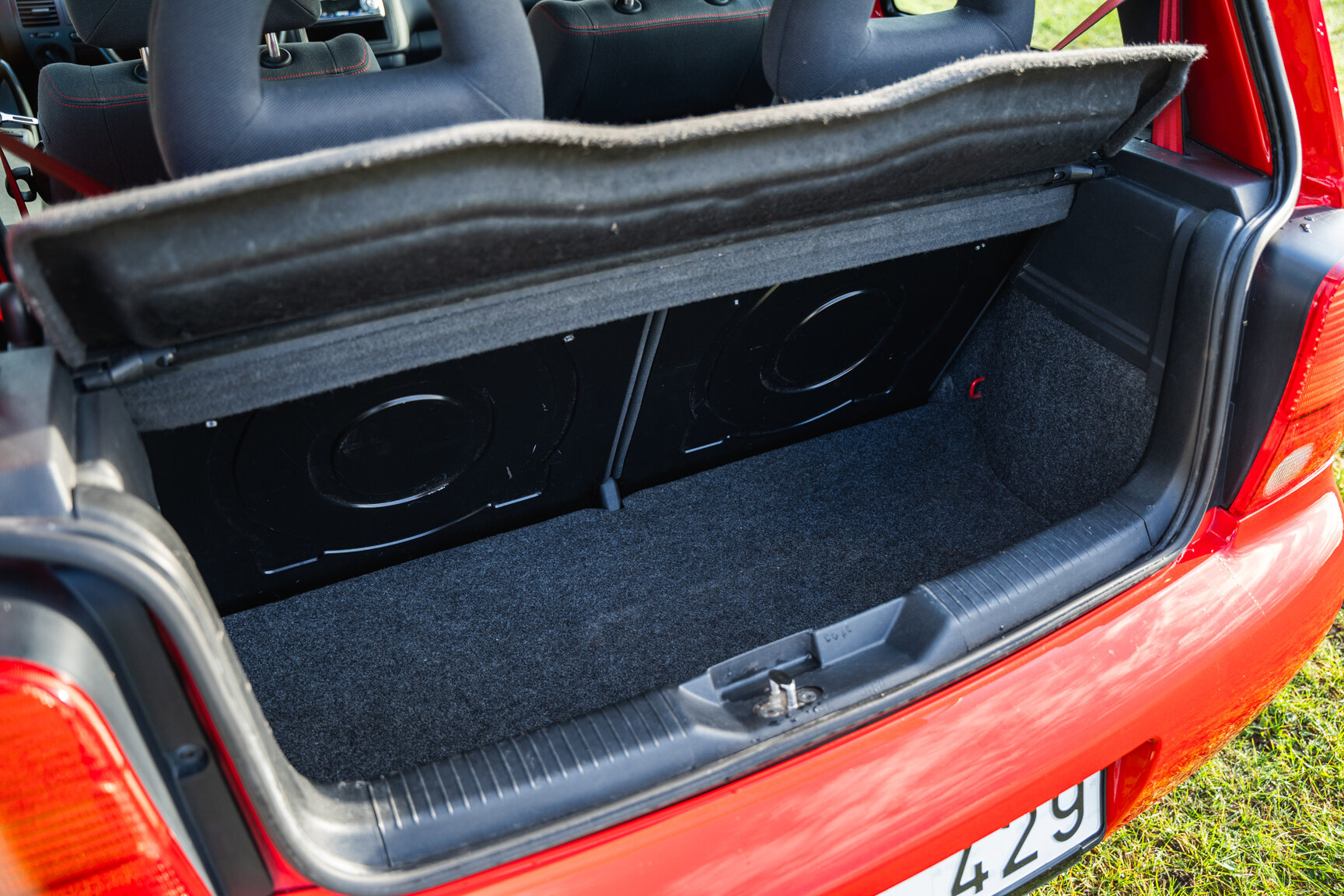 Interior image of 2001 VW Lupo GTI