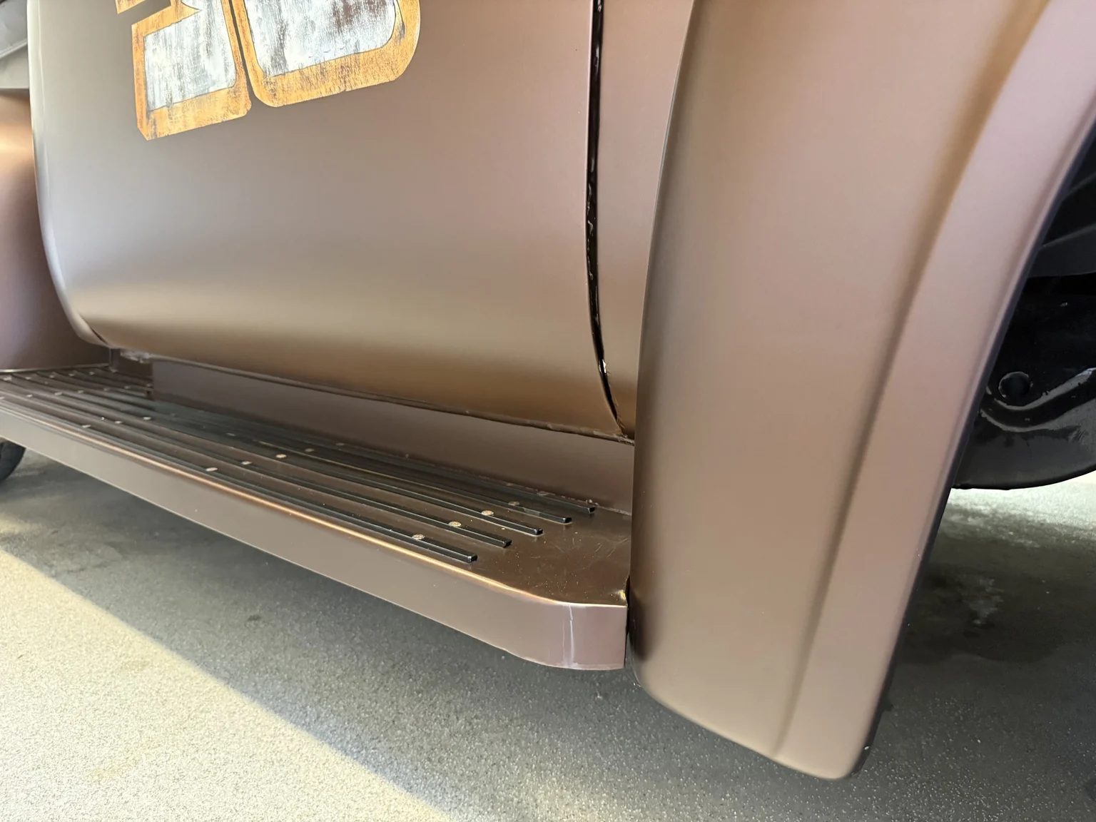 Aussenfoto 1956 Ford F-100 Restomod (70)