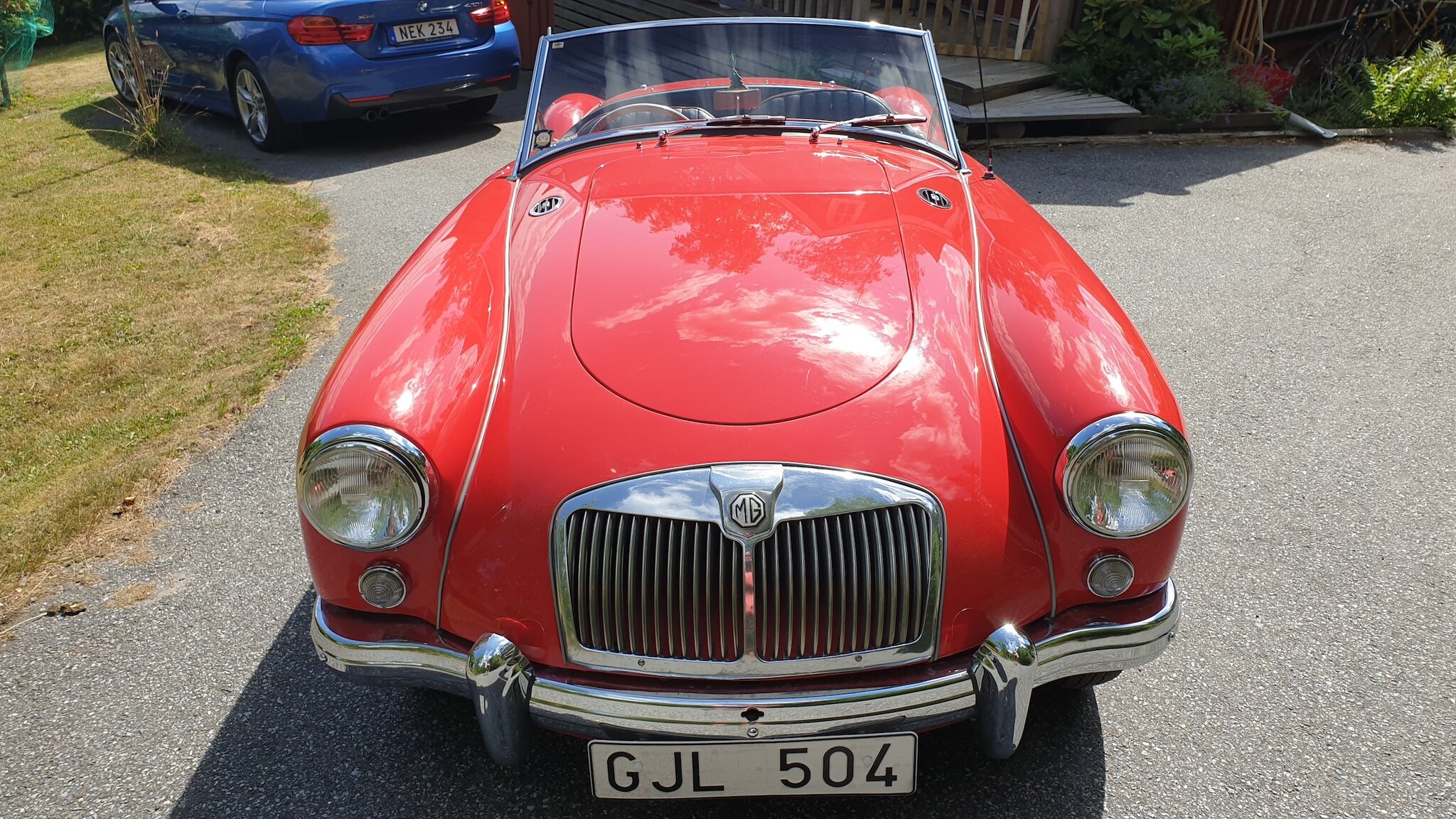 Exterior image of 1956 MG MGA 1500