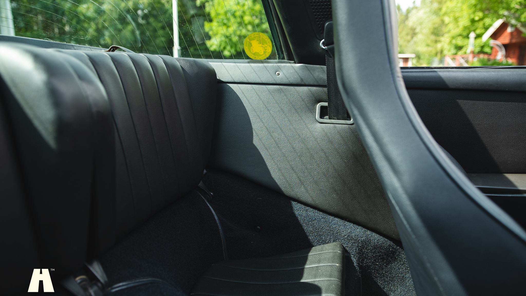 Interiörbild 1976 Porsche 911 Targa