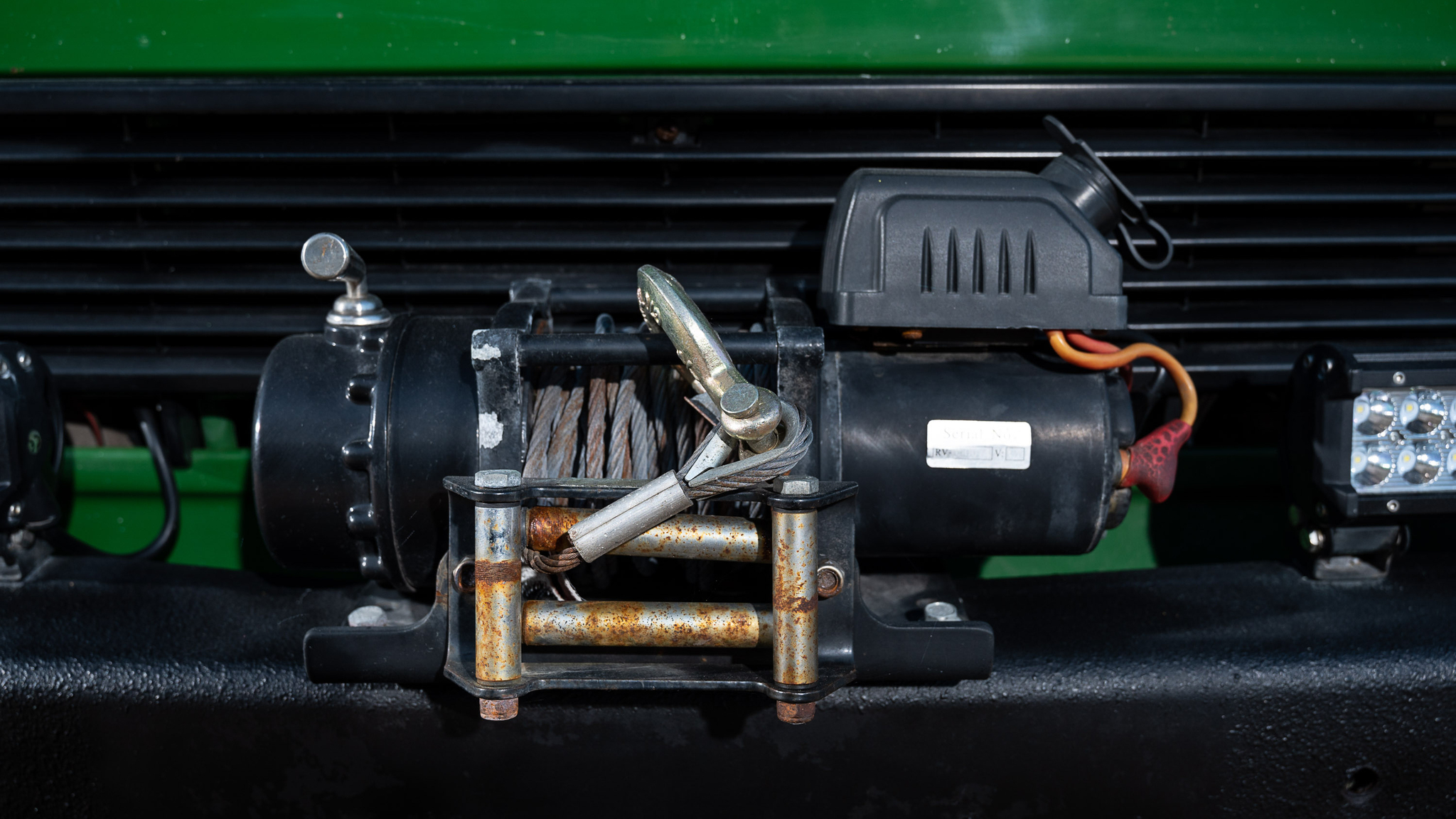 Exterior image of 1992 Volkswagen T3 Kombi Syncro 16" Westfalia