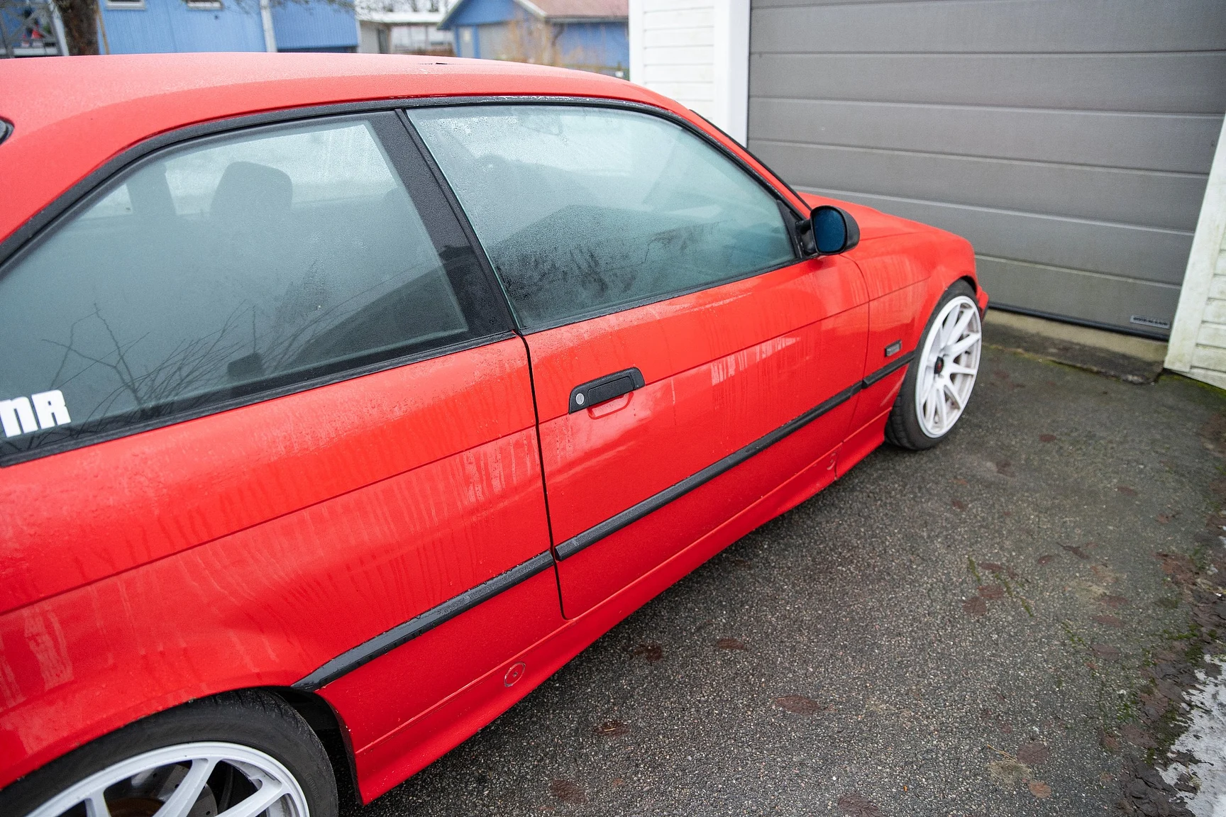 Exterior image of 1992 BMW 325i Turbo (36)