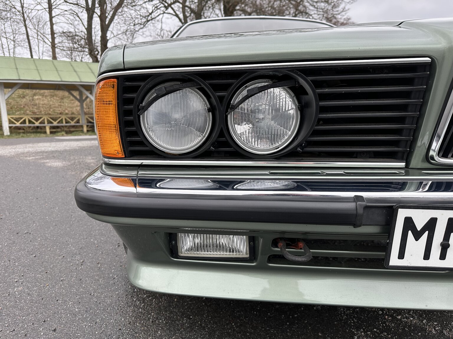 Exteriörbild på 1986 BMW 635CSi