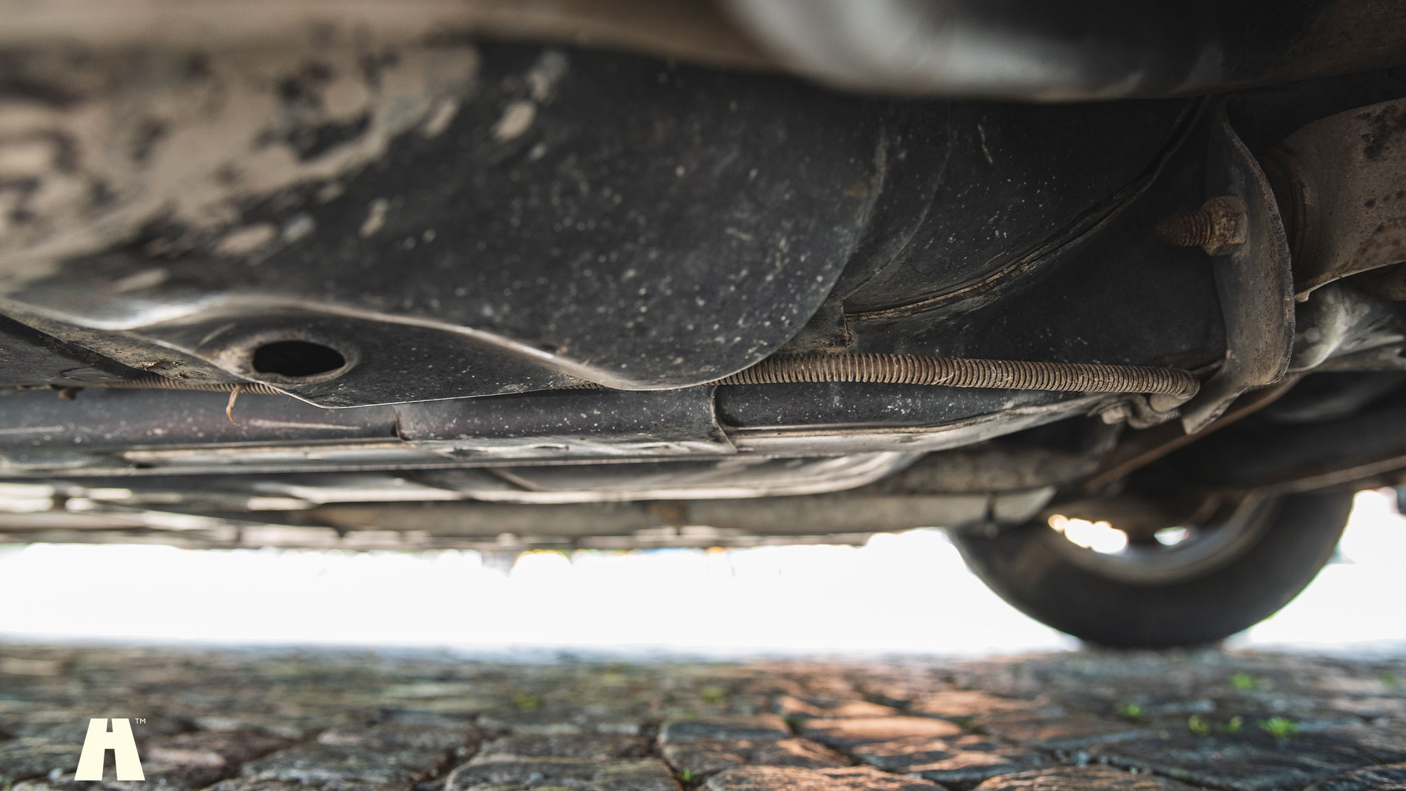 Image of 1985 Pontiac Fiero GT mechanics (30)