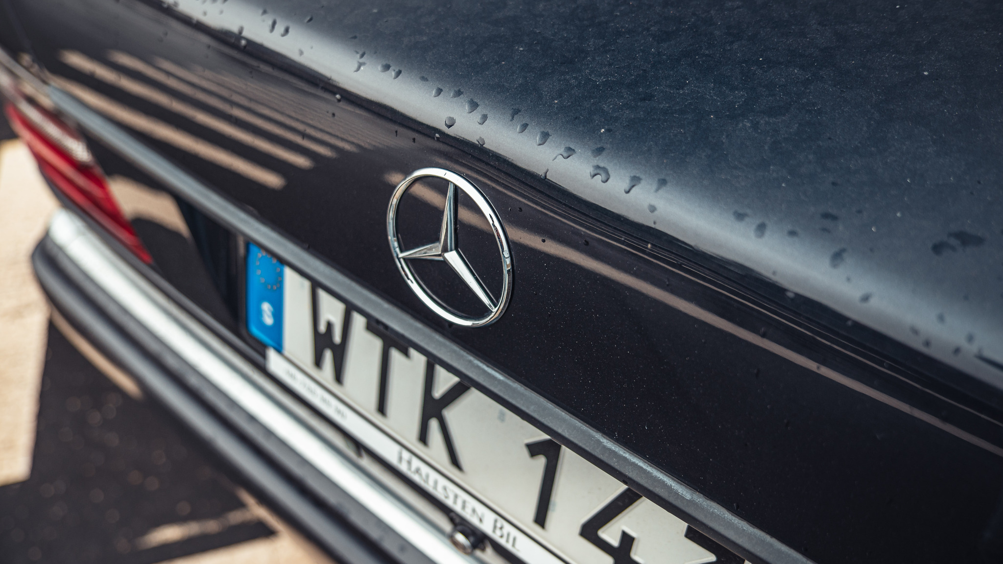 Exteriörbild på 1995 Mercedes Benz E320 Cabriolet (29)