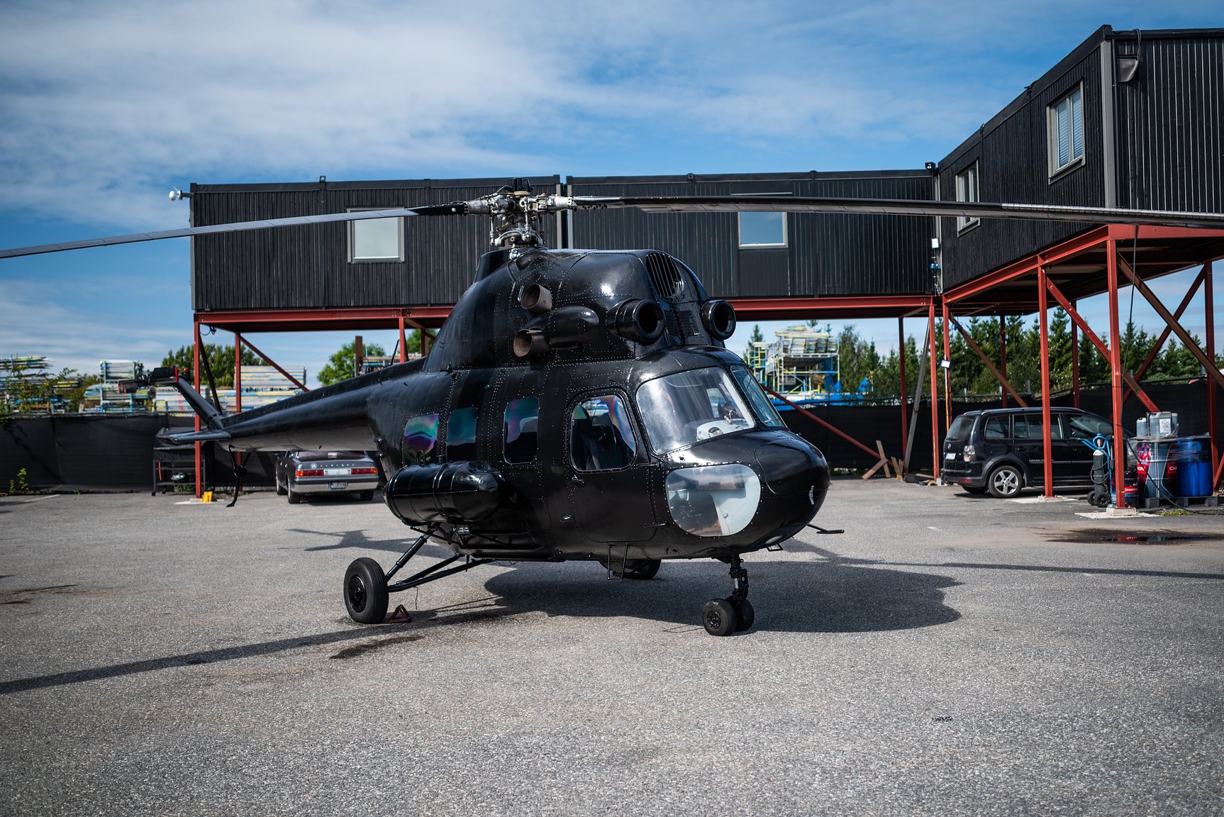 Exteriörbild på 1974 MIL Mi-2