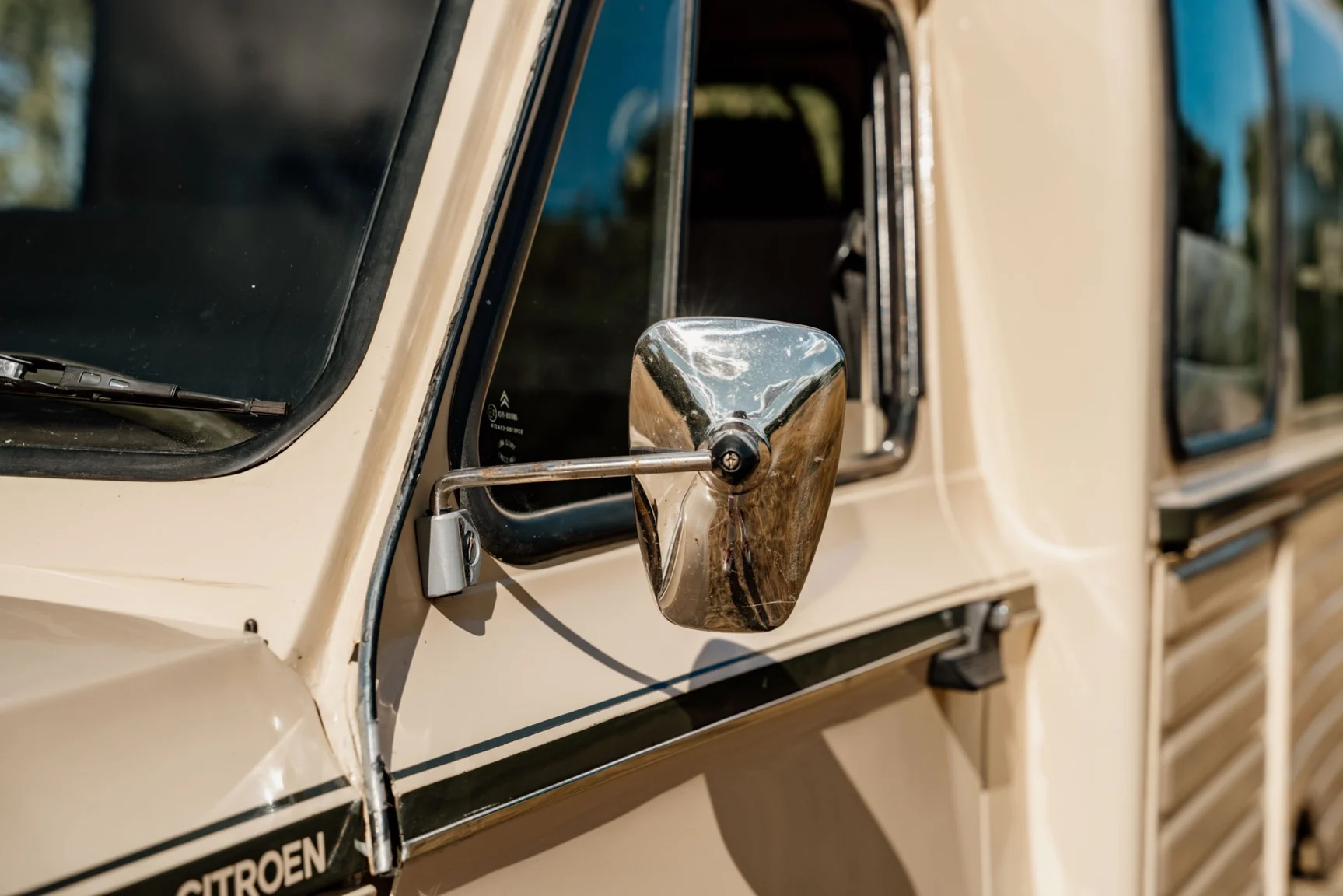 Aussenfoto 1987 Citroën Acadiane (36)