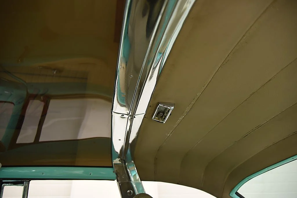Bild von 1955 Ford Fairlane (27)