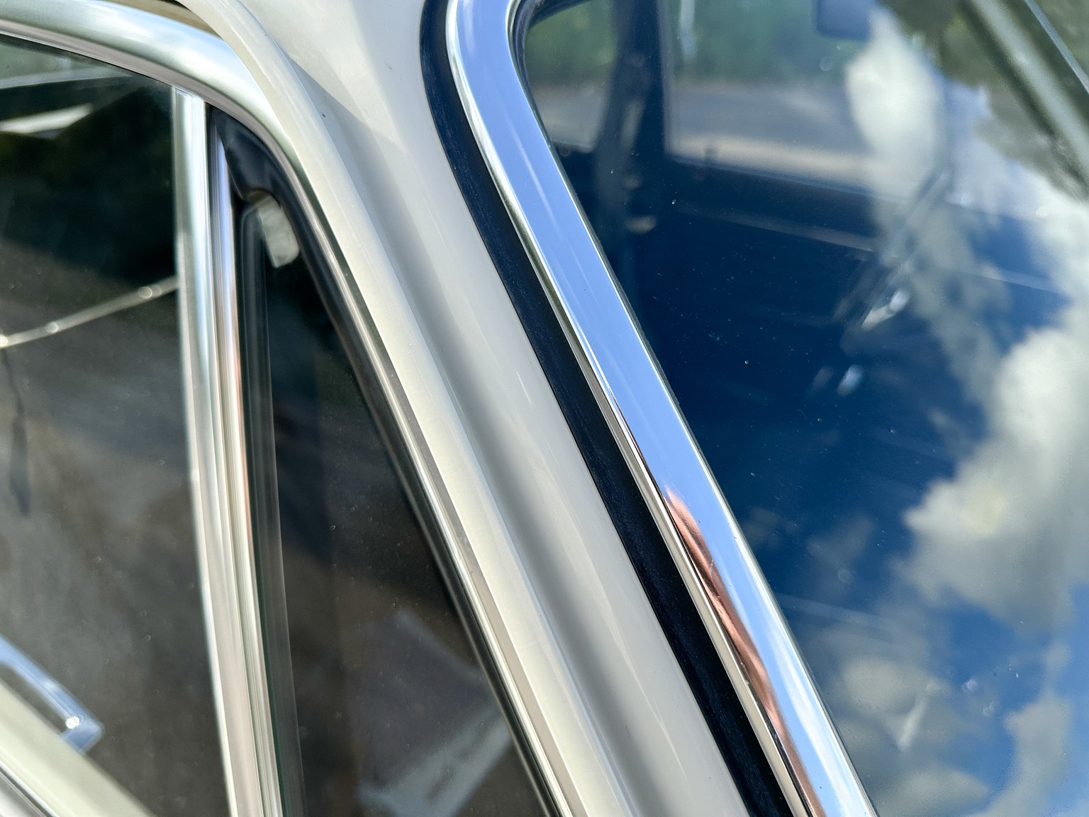 Aussenfoto 1967 Volvo 144 1.8 