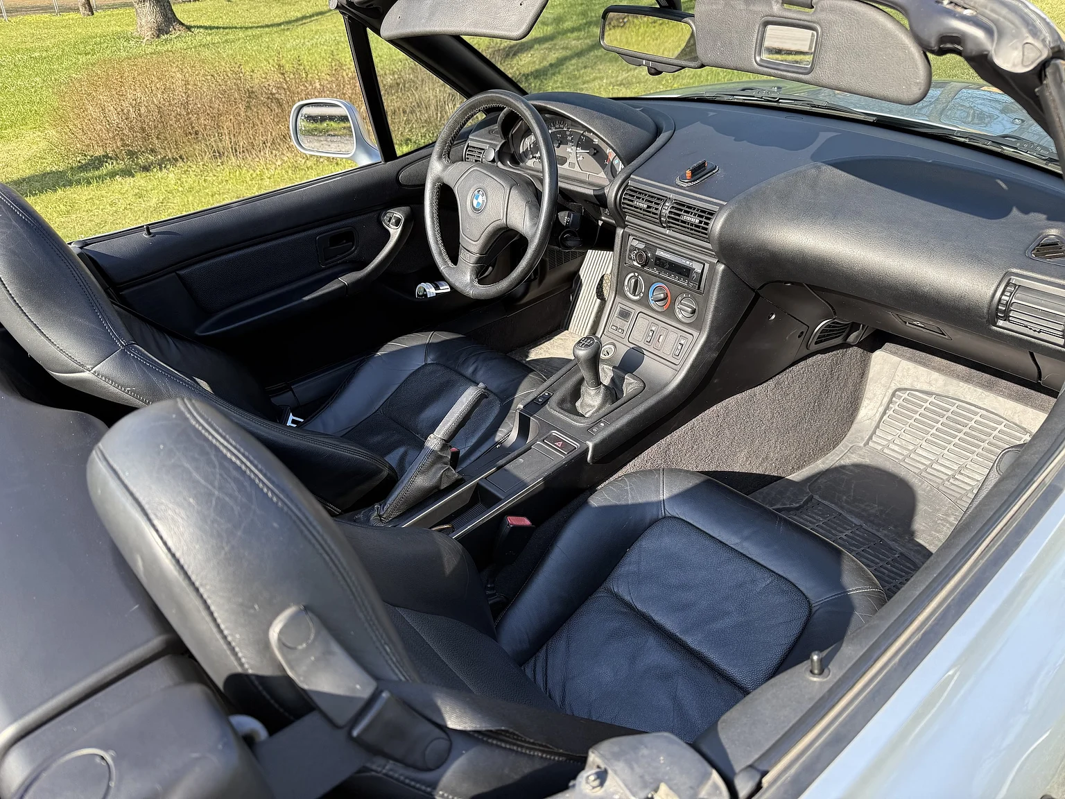 Innenraumfoto von 1996 BMW Z3 1.8 Z3 (38)