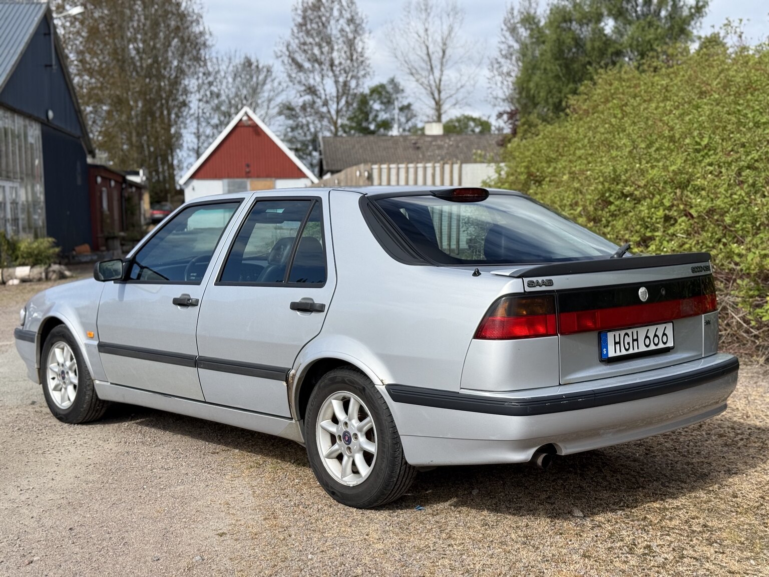 Exterior image of 1997 Saab 9000 2.3 CS Turbo A50