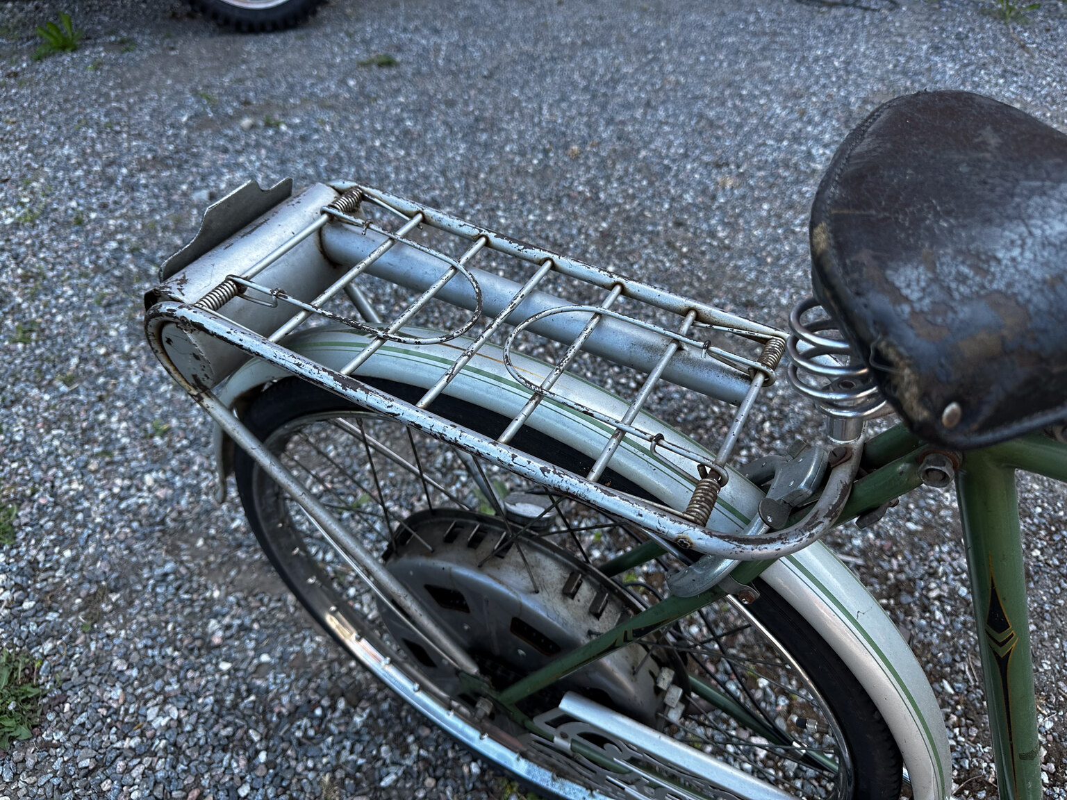 Aussenfoto 1951 Fux med påhängsmotor