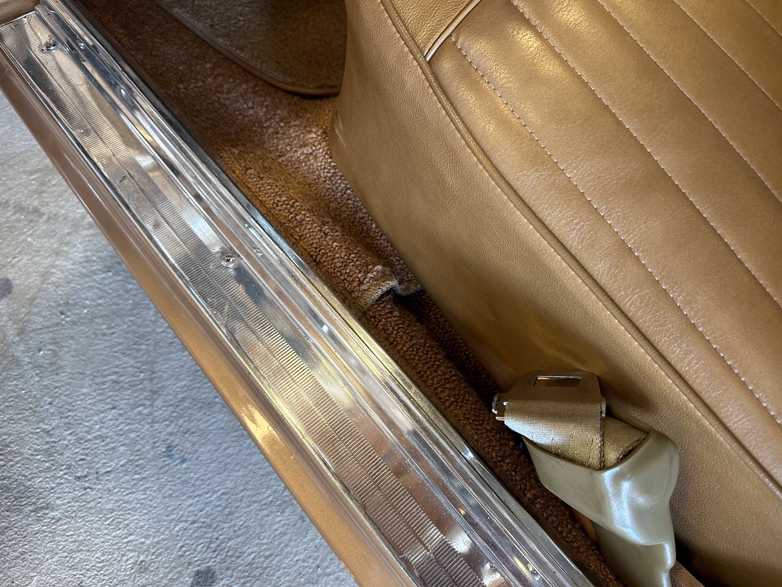 Interiörbild 1969 Dodge Dart Swinger 340